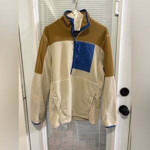 Men’s Sz small pullover